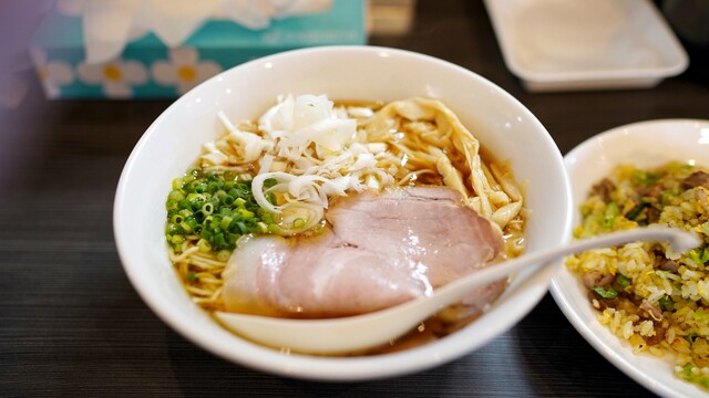 Menya Nanabe Main Shop (麺屋 菜々兵衛 本店)