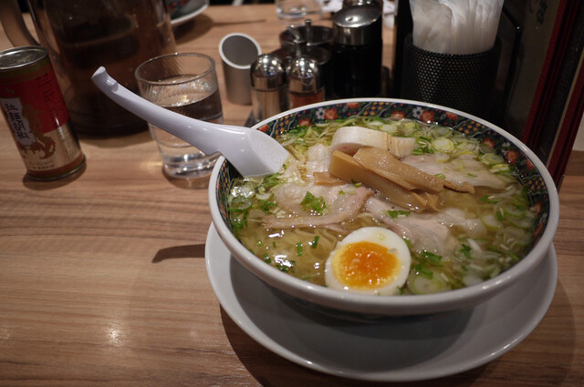 Menchuubo Ajisai New Chitose Airport (函館麺厨房 あじさい 新千歳空港店)