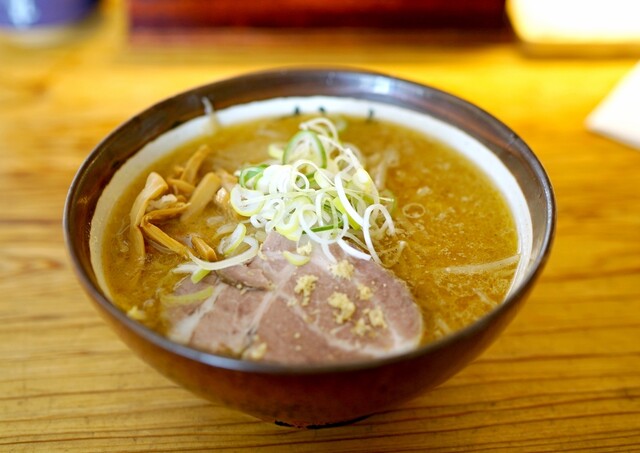 Sumire Nakanoshima Main Shop (すみれ 中の島本店)
