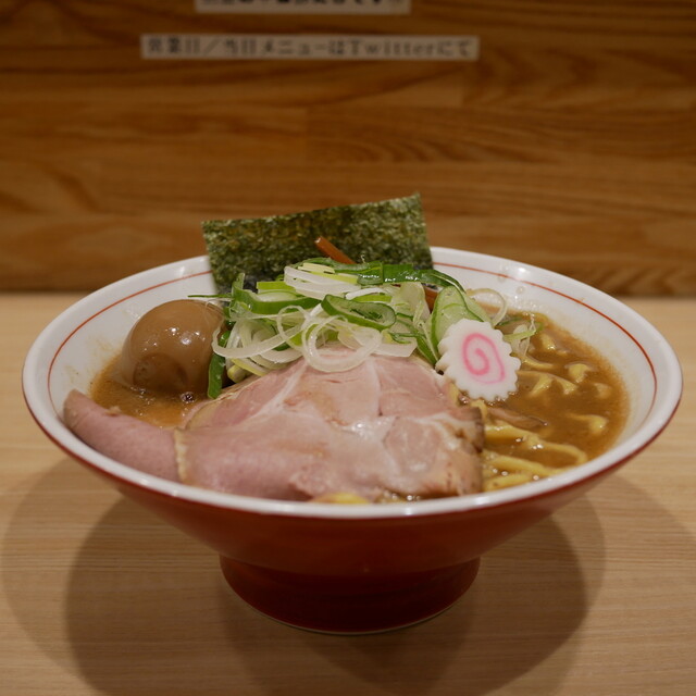 Jikaseimen Menya Rokutousei (自家製麺 麺や 六等星)