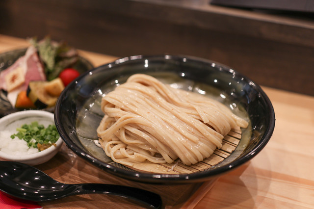 Menya Saisakizaka (麺家 幸先坂)