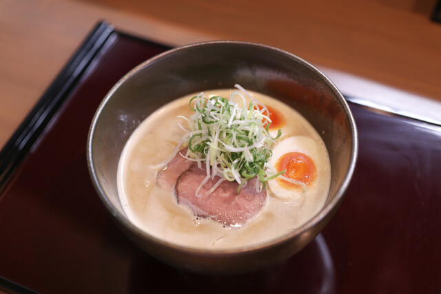 Komugi to Yakiago Sugure (小麦と焼きあご すぐれ)