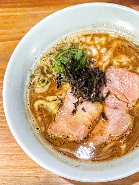 Ikareta Noodle Fishtons (いかれたヌードル フィッシュトンズ)