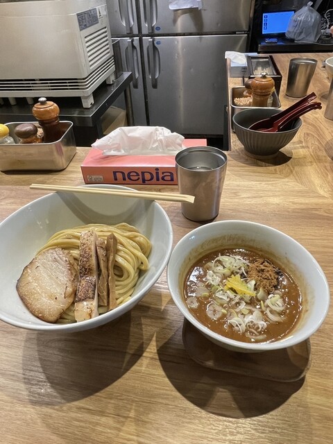Jikaseimen Tsukiyomi (自家製麺 つきよみ)