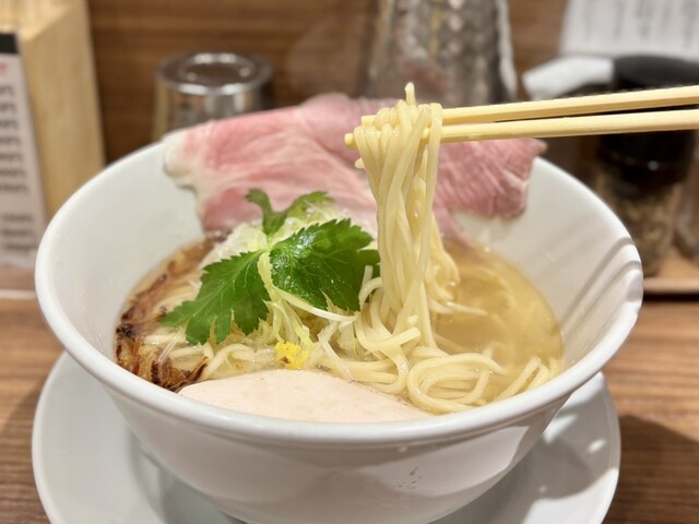 Ramen Korekore (らーめん これこれ)