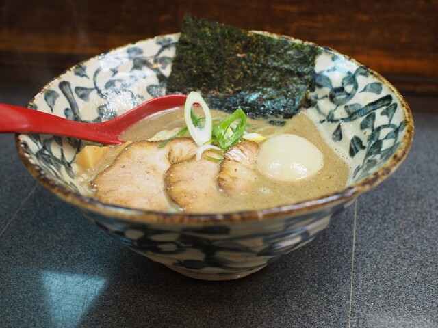 Rakunijin (洛二神)