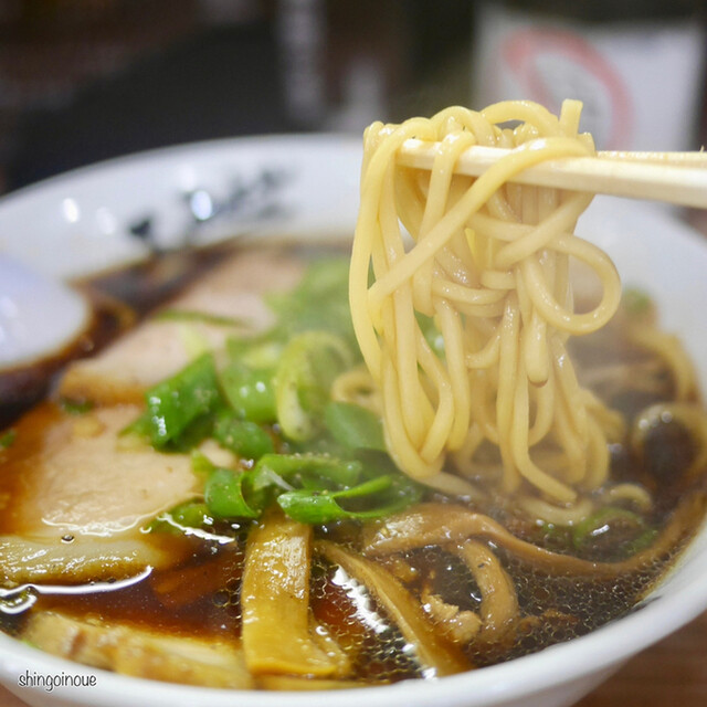 Menya Jouroku Namba (麺屋 丈六 なんば店)