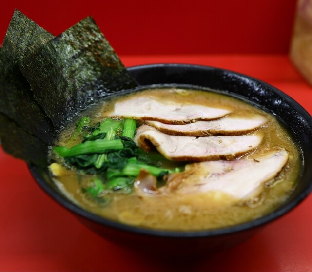 Ramen Sugitaya Honten (ラーメン杉田家 本店)
