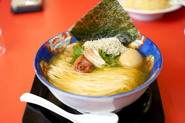 Chuka Soba Menya Shokudo Honten (中華そば 麺や食堂 本店)