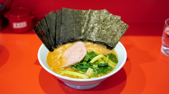 Yokohama Iekei Ramen Ougonya (横浜家系ラーメン 黄金家)