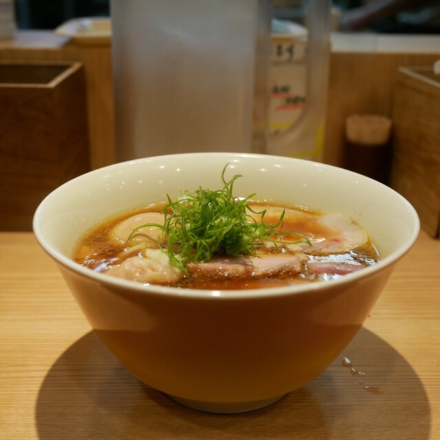Nakamura Menzaburo Shoten (中村麺三郎商店)