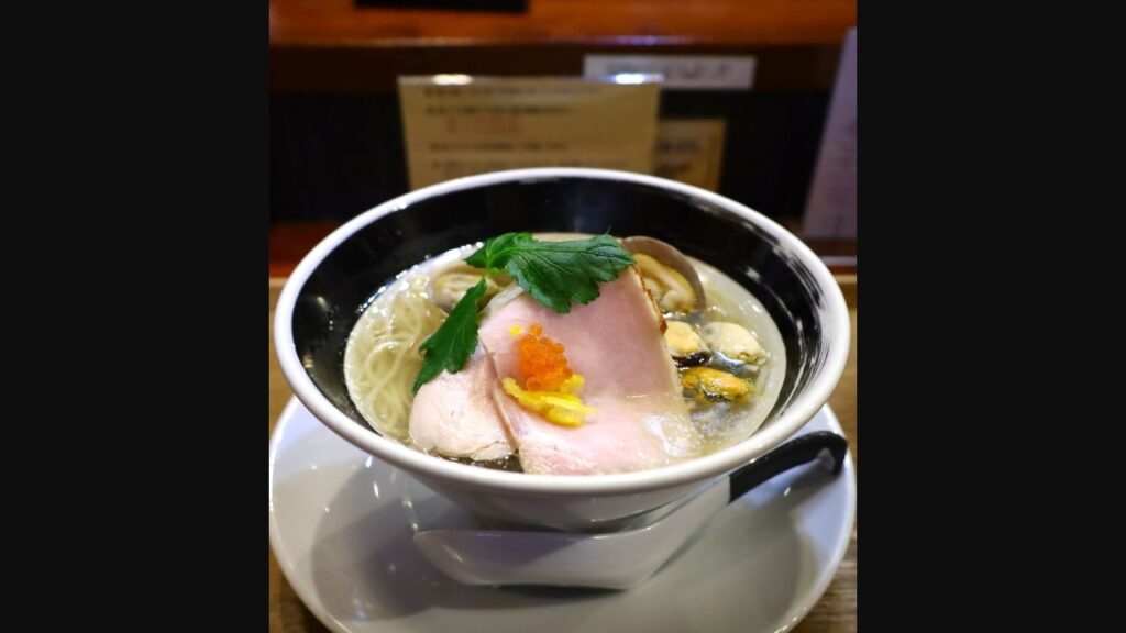 Ramen at Menjo Shirokuro in Hachimanyama, Tokyo