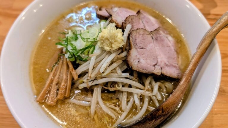 Hachinoki (八乃木)
