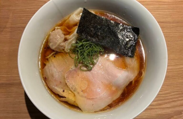 Men Fujisaki (麺 ふじさき)