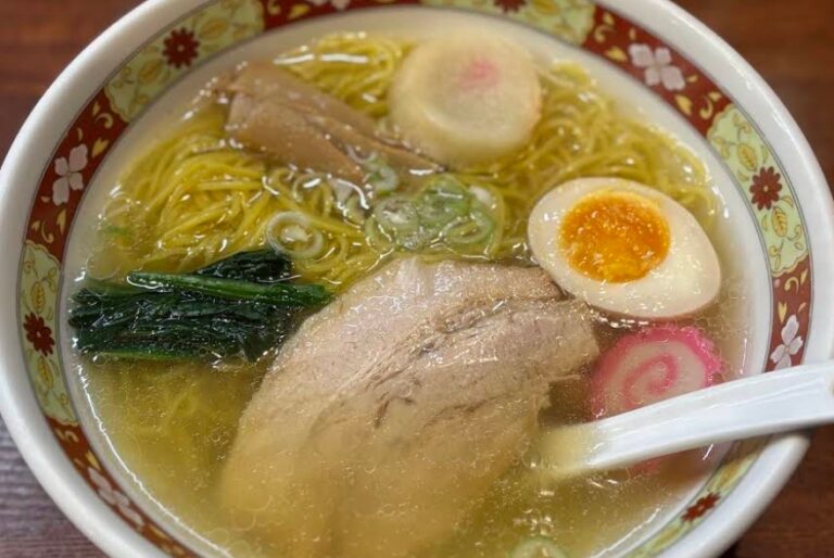 Hakodate Shio Ramen Shinano（はこだて塩らーめん　しなの）