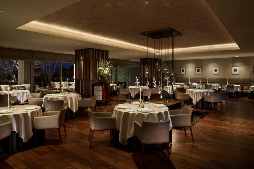 Le Grand Lys dining room at The Hiramatsu Karuizawa Miyota