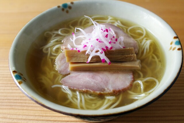 Ramen Hachi no Ashiha (らーめん 鉢ノ葦葉)