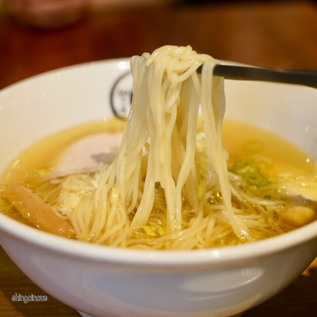 Mendokoro Janomeya (麺処 虵の目屋)