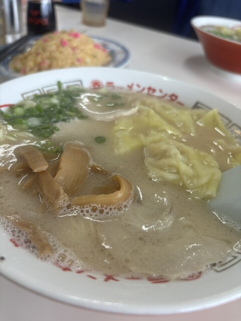 Maruko Ramen Center Kiyama Honten (丸幸ラーメンセンター 基山本店)