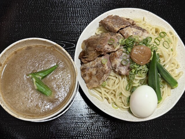 Juko Gundan (重厚軍団)