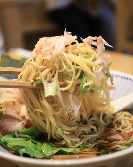 Menya Inoichi (麺屋 猪一)