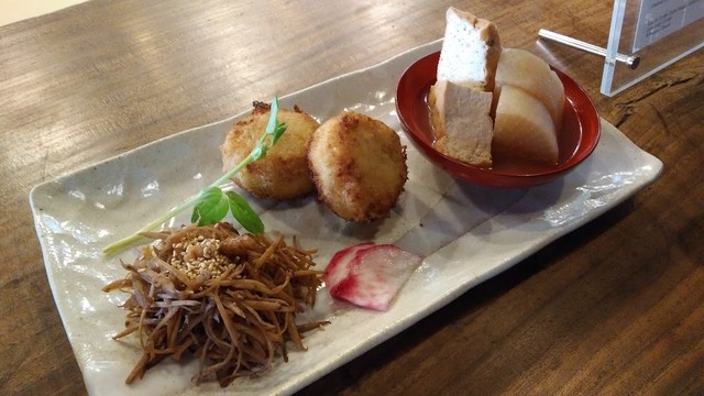 Itadakizen Kyoto (いただき膳 京都)