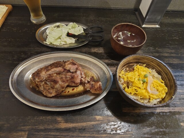 Honetsukidori Kamon (骨付鳥かもん)