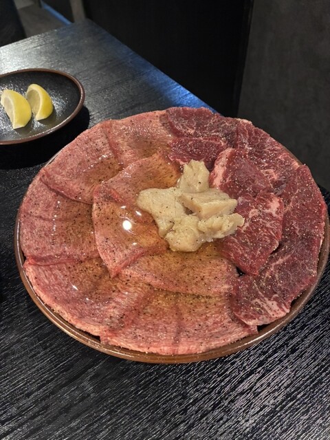 Hiroo Yakiniku Bouinboushoku (広尾 焼肉 暴飲暴食)