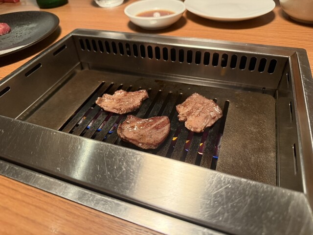 Yakiniku Yazawa Tokyo (焼肉 矢澤 東京)