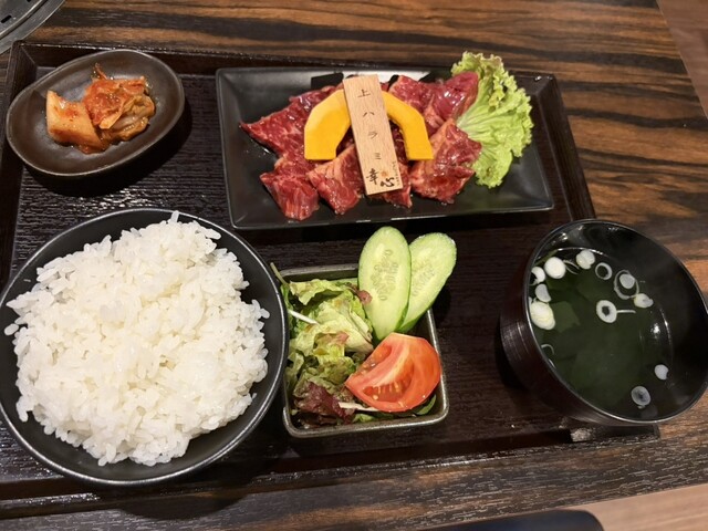 Yakiniku Horumon Koushin (やきにくホルモン 幸心)
