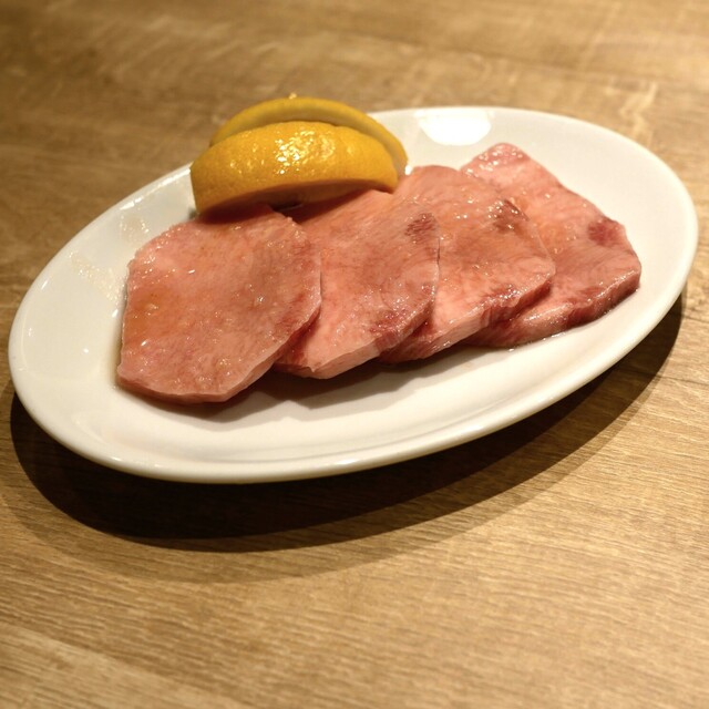 Yakiniku Hacchi (焼肉 はっち)