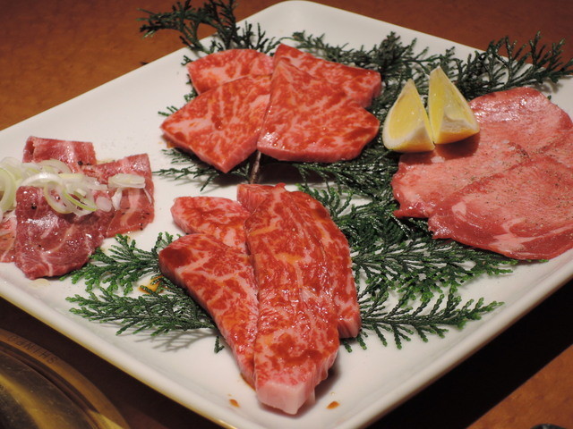 Taigen Honkan (泰元 本館)
