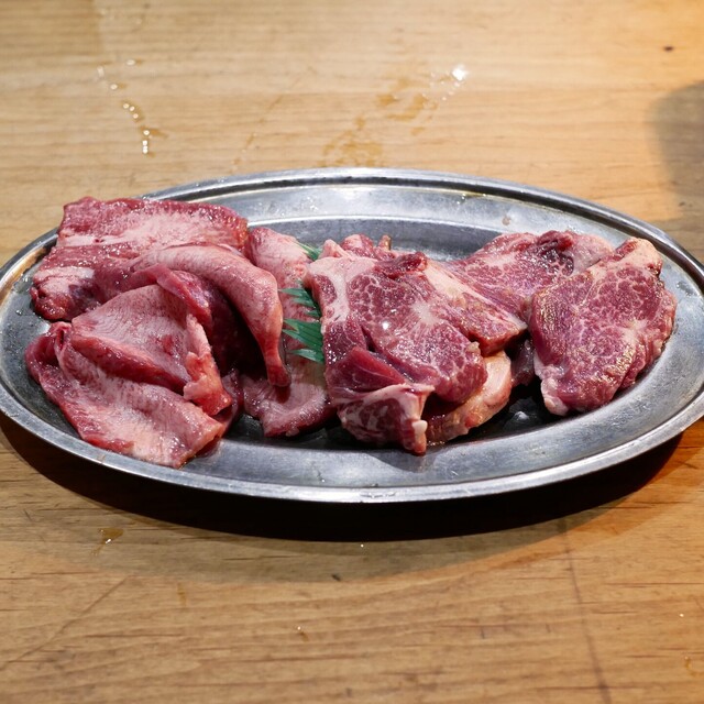 Yakiniku Hakko (焼肉 八廣)