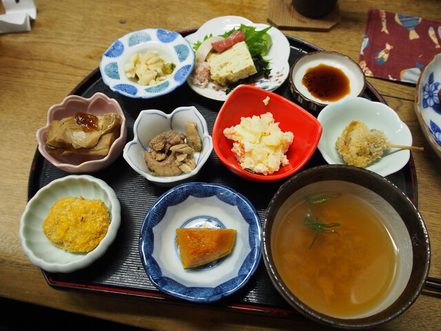 Dokushaku Sanshiro (独酌 三四郎)