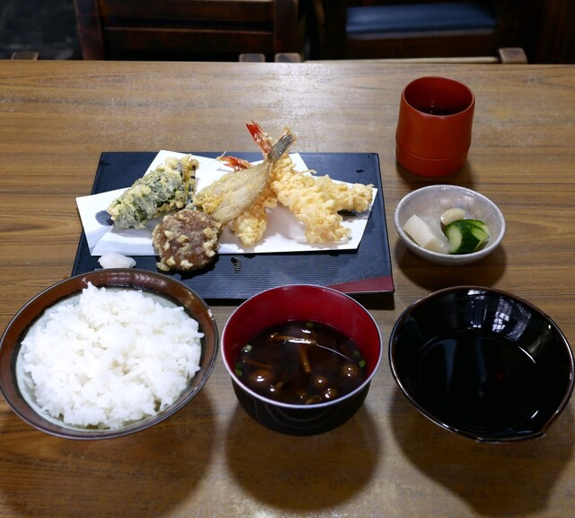 Don Hyara (呑ひゃら)