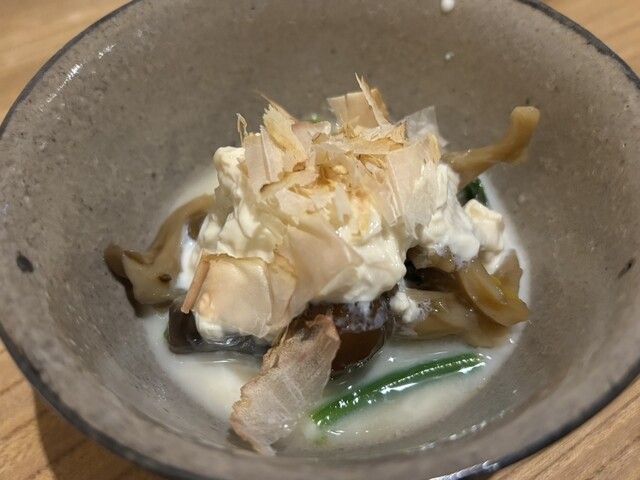 Nihonshu Zanmai Utsutsuyo (日本酒餐昧うつつよ)