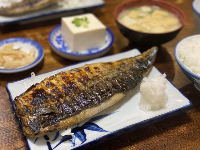 食事と酒処 真 (Shokuji to Sakadokoro Makoto)