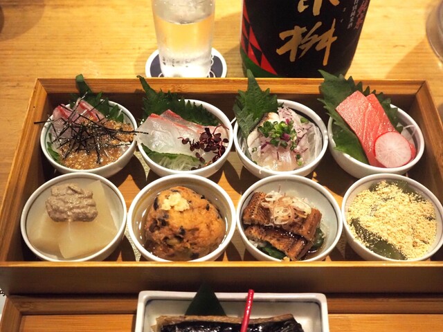 Itookashi (魚ト肴いとおかし)