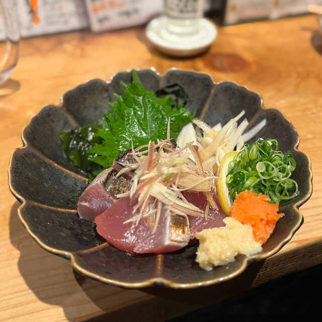 Sakanaya Hidezo Tachinomi-ten (魚屋ひでぞう 立ち呑み店)