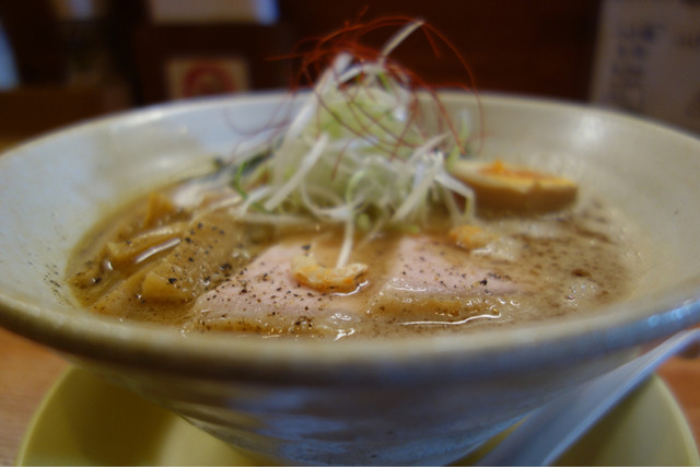 Men Genso (麺元素)