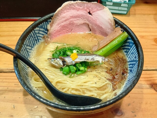 Gokumen Aonisai (極麺 青二犀)