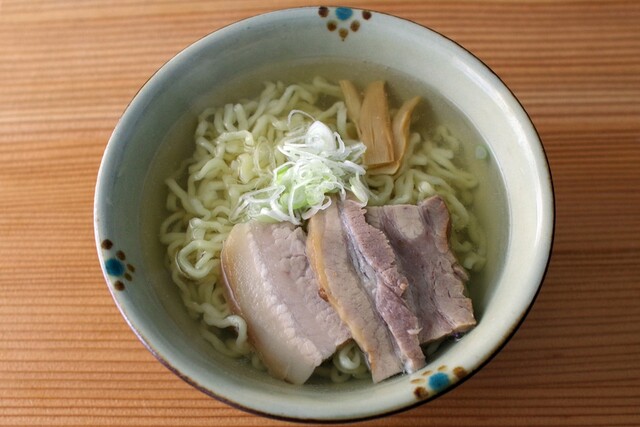 Uende (うえんで)