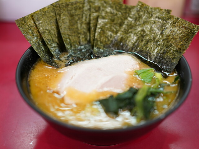 Ramen Sugitaya Chiba-Yuko (ラーメン 杉田家 千葉祐光店)
