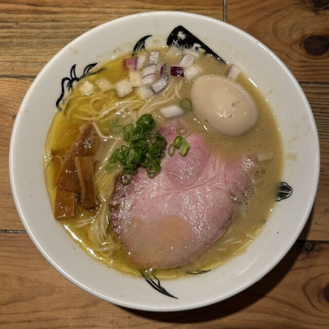 Matsudo Chuka Soba Tomita Shokudo (松戸中華そば 富田食堂)