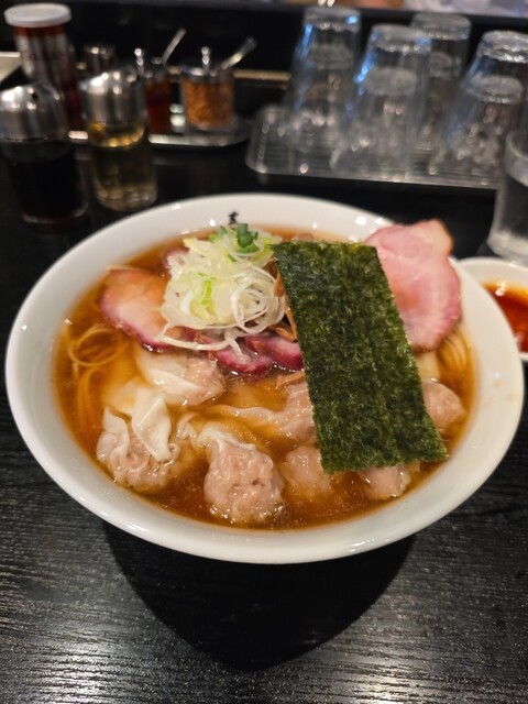 Shina Soba Komuro (支那ソバ 小むろ)