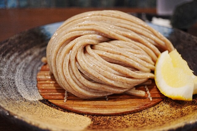 Menya Mitsuba Clover Main Shop (麺屋 みつば クローバー本店)