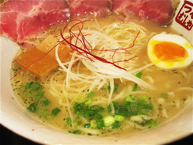 Ramen Tsurumusha (らーめん 鶴武者)