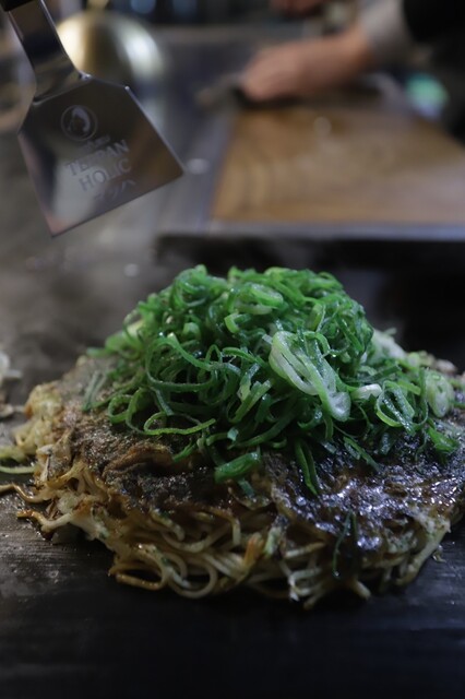 Okonomiyaki Murakami (お好み焼 村上)
